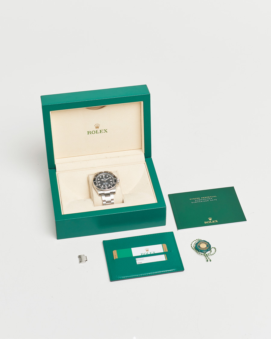 Homme | Pre-Owned & Vintage Watches | Rolex Pre-Owned | Submariner 114060 Oyster Perpetual