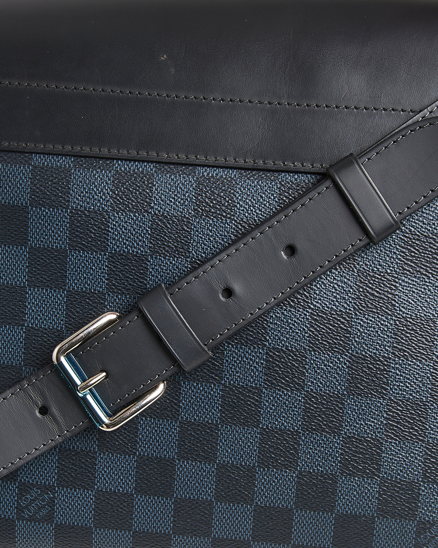 Homme | Pre-Owned & Vintage Bags | Louis Vuitton Pre-Owned | Newport Messenger PM Damier Cobalt