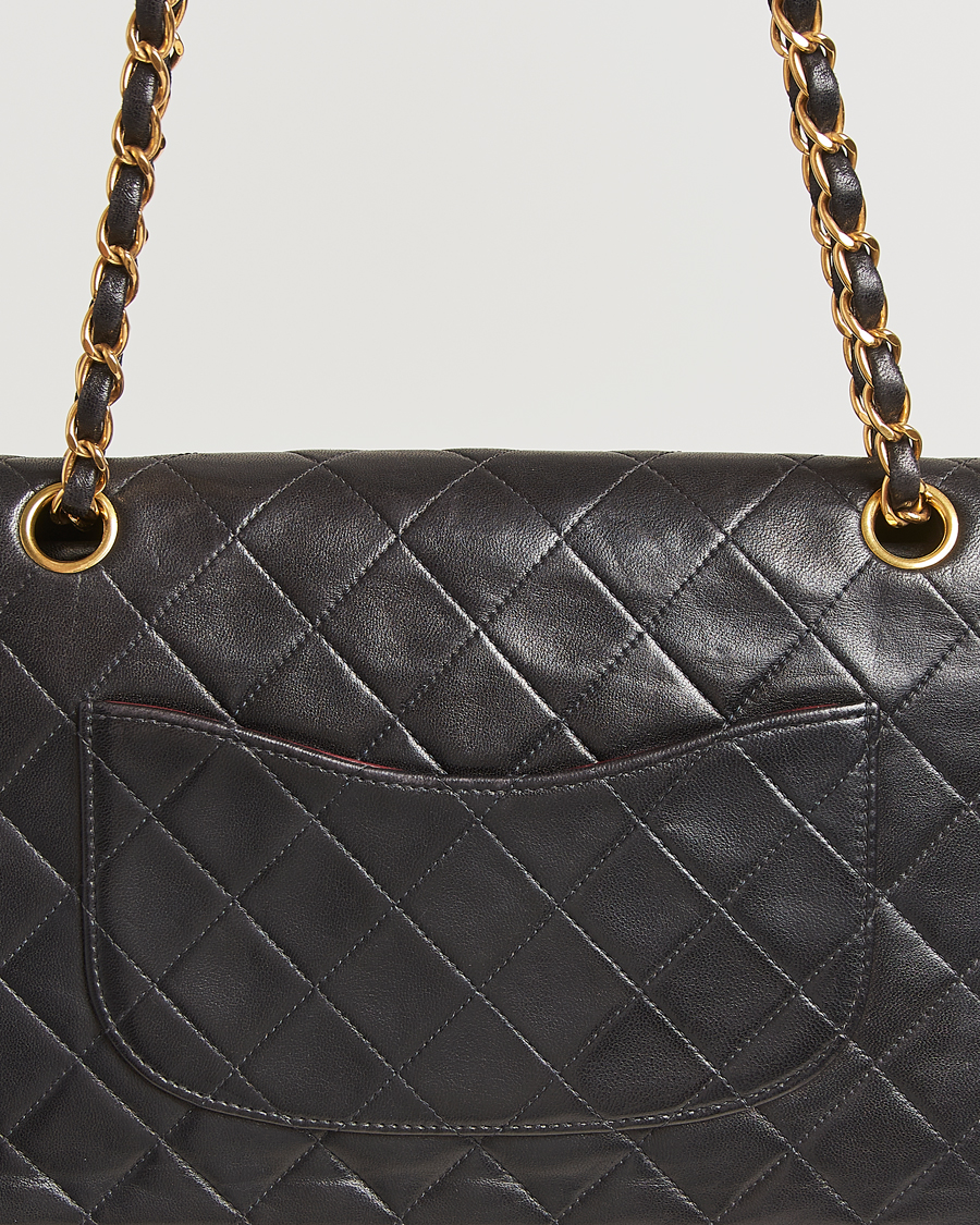 Homme | Chanel Pre-Owned Classic Double Flap Medium Lambskin Black | Chanel Pre-Owned | Classic Double Flap Medium Lambskin Black