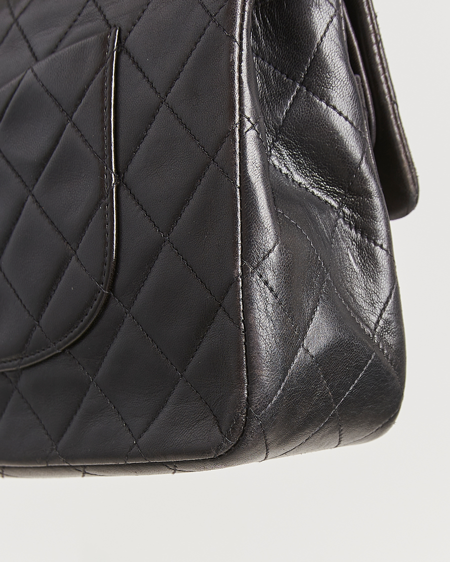 Homme | Chanel Pre-Owned Classic Double Flap Medium Lambskin Black | Chanel Pre-Owned | Classic Double Flap Medium Lambskin Black