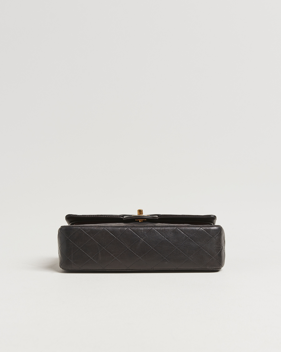 Homme | Chanel Pre-Owned Classic Double Flap Medium Lambskin Black | Chanel Pre-Owned | Classic Double Flap Medium Lambskin Black