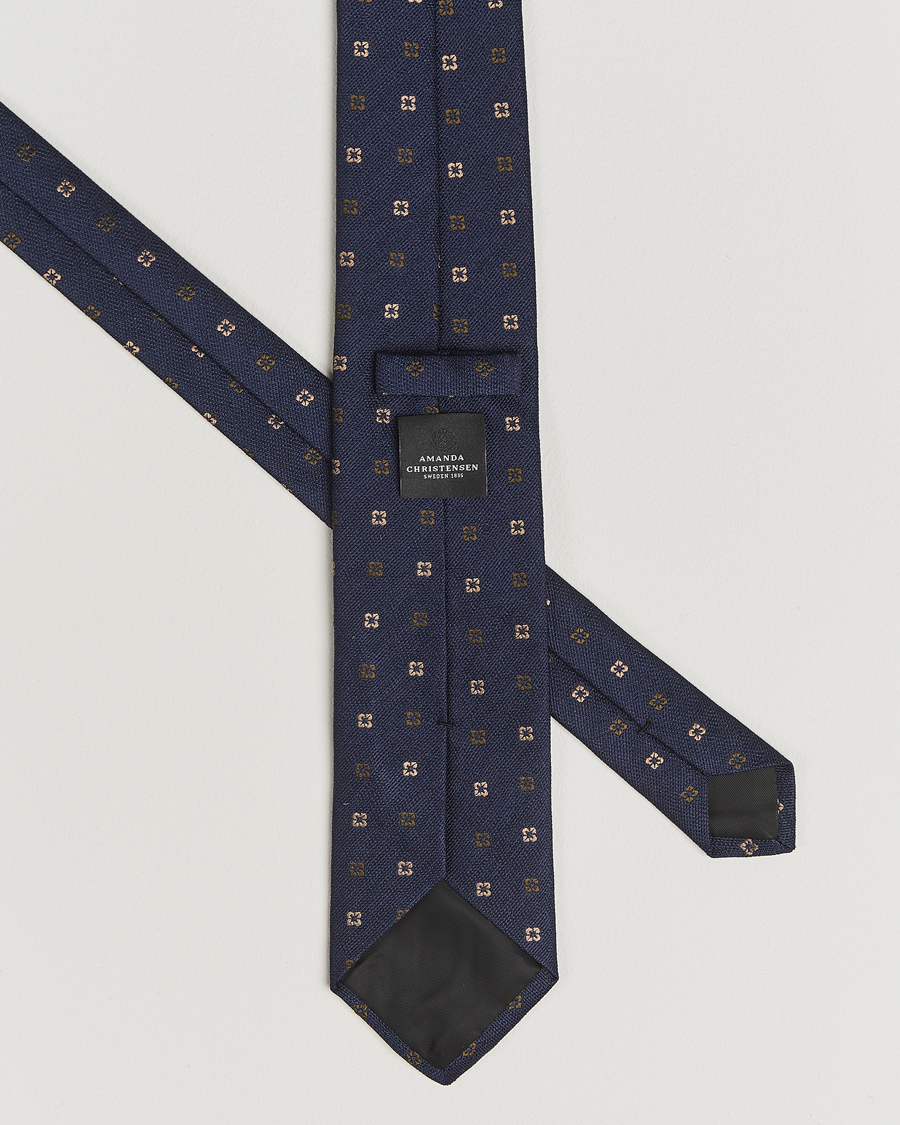 Homme | Amanda Christensen Silk Bouclé Flower 8cm Tie Navy | Amanda Christensen | Silk Bouclé Flower 8cm Tie Navy
