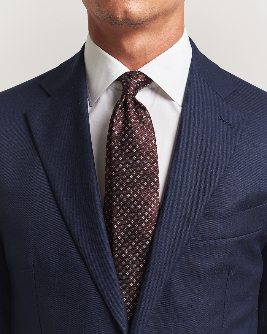 Homme | Amanda Christensen Silk Flower 8cm Tie Wine | Amanda Christensen | Silk Flower 8cm Tie Wine