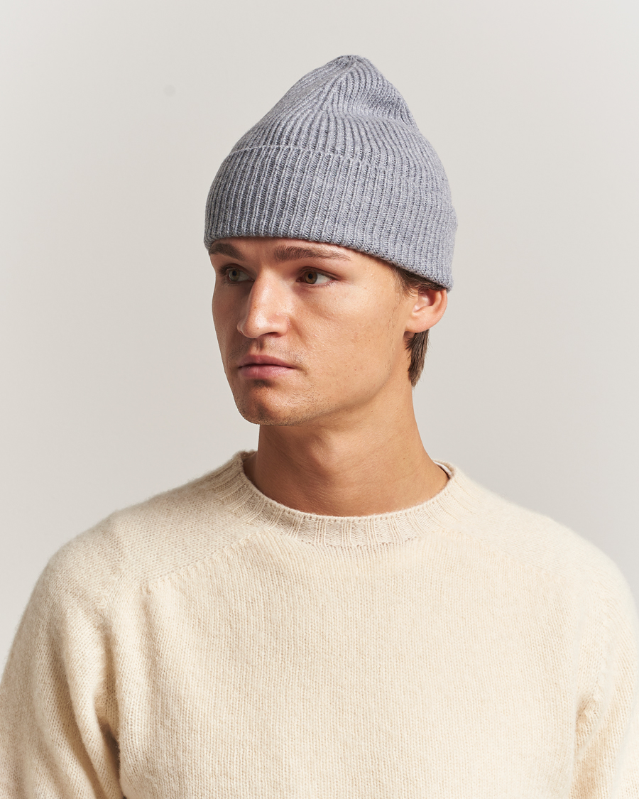 Homme | Bonnets | Amanda Christensen | Rib Knitted Merino Wool Cap Light Grey Melange