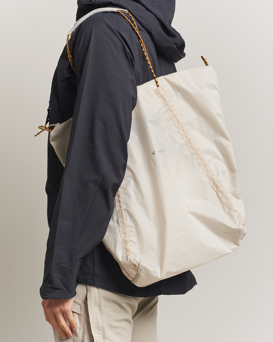 Homme | Sacs | Klättermusen | Gebo 23L Lightweight Totebag Putty Grey