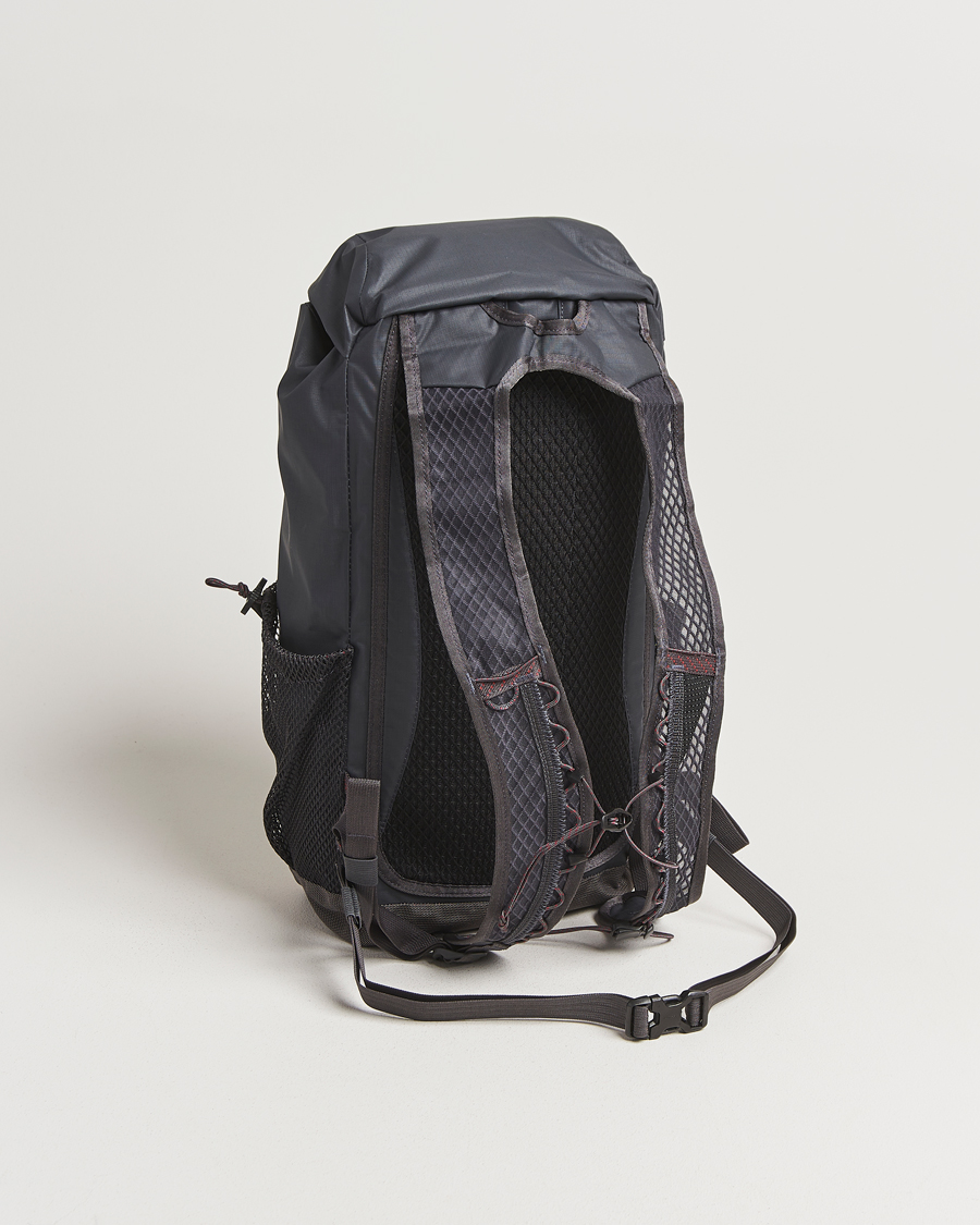 Homme | Klättermusen Fjörm Backpack 18L Raven | Klättermusen | Fjörm Backpack 18L Raven