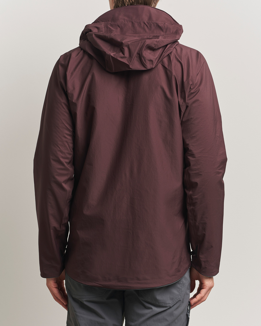 Homme | Manteaux Et Vestes | Klättermusen | Asynja Lightweight Waterproof Jacket Amanth Red