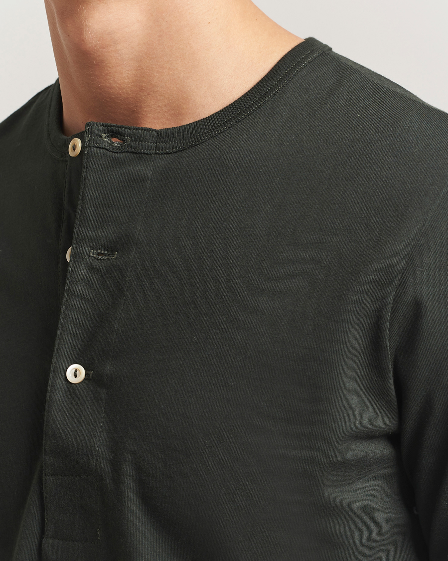 Homme | Pulls Et Tricots | Merz b. Schwanen | Classic Fit Sturdy Organic Cotton Henley Forest Green