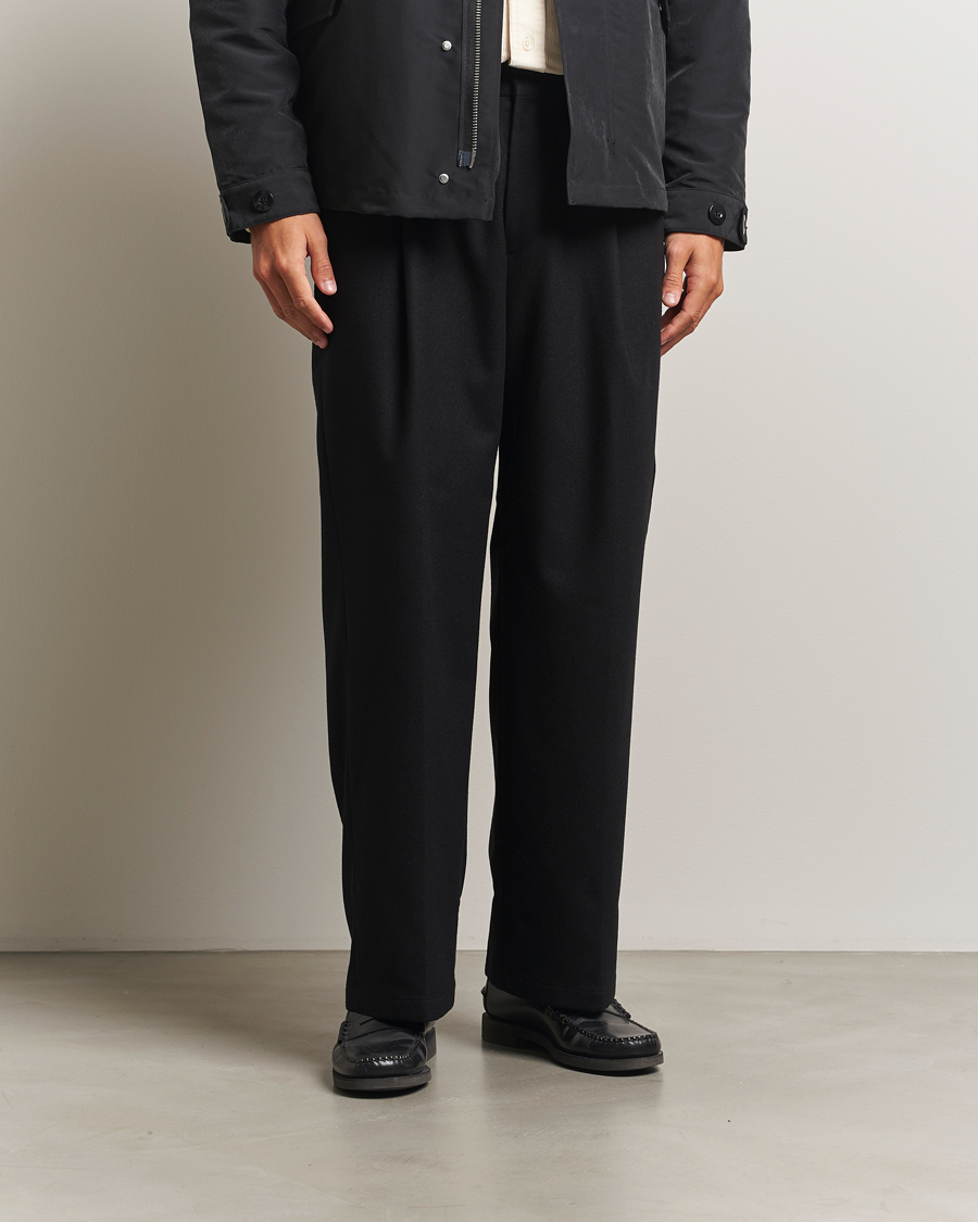 Homme | Pantalons | NN07 | Kay Wool Pleated Trousers Black