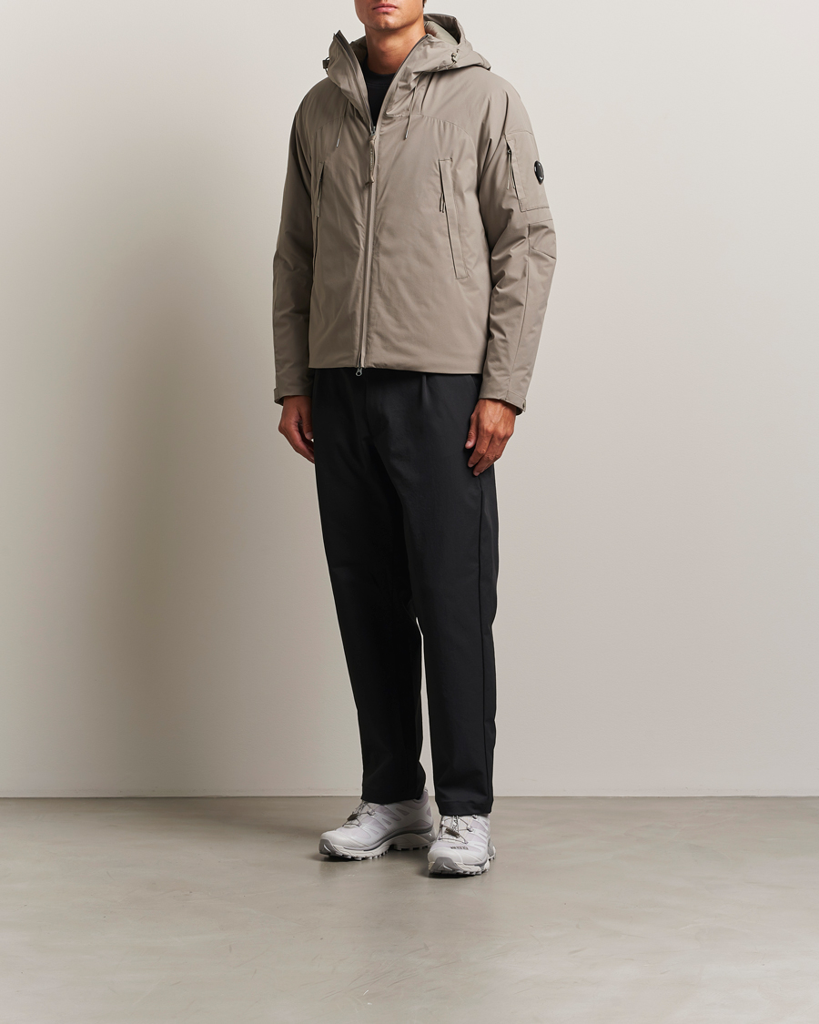 レンズ付き cp company pro tech jacket C.P.COMPANY シーピーカンパニー レンズ付き ジャケットPro-Tek - メルカリ