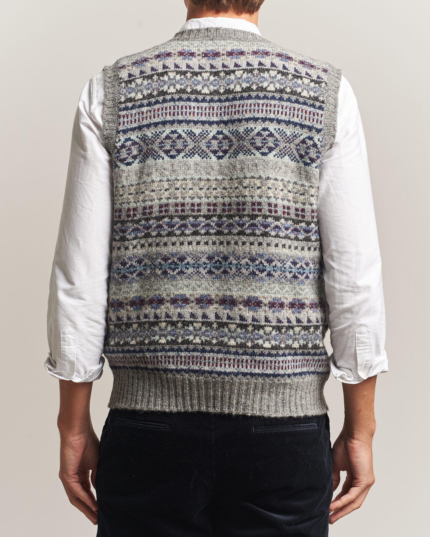 Homme | Pulls Et Tricots | Jamieson's of Shetland | Jamiesons Of Shetland All Over Fair Isle Slipover Light Grey