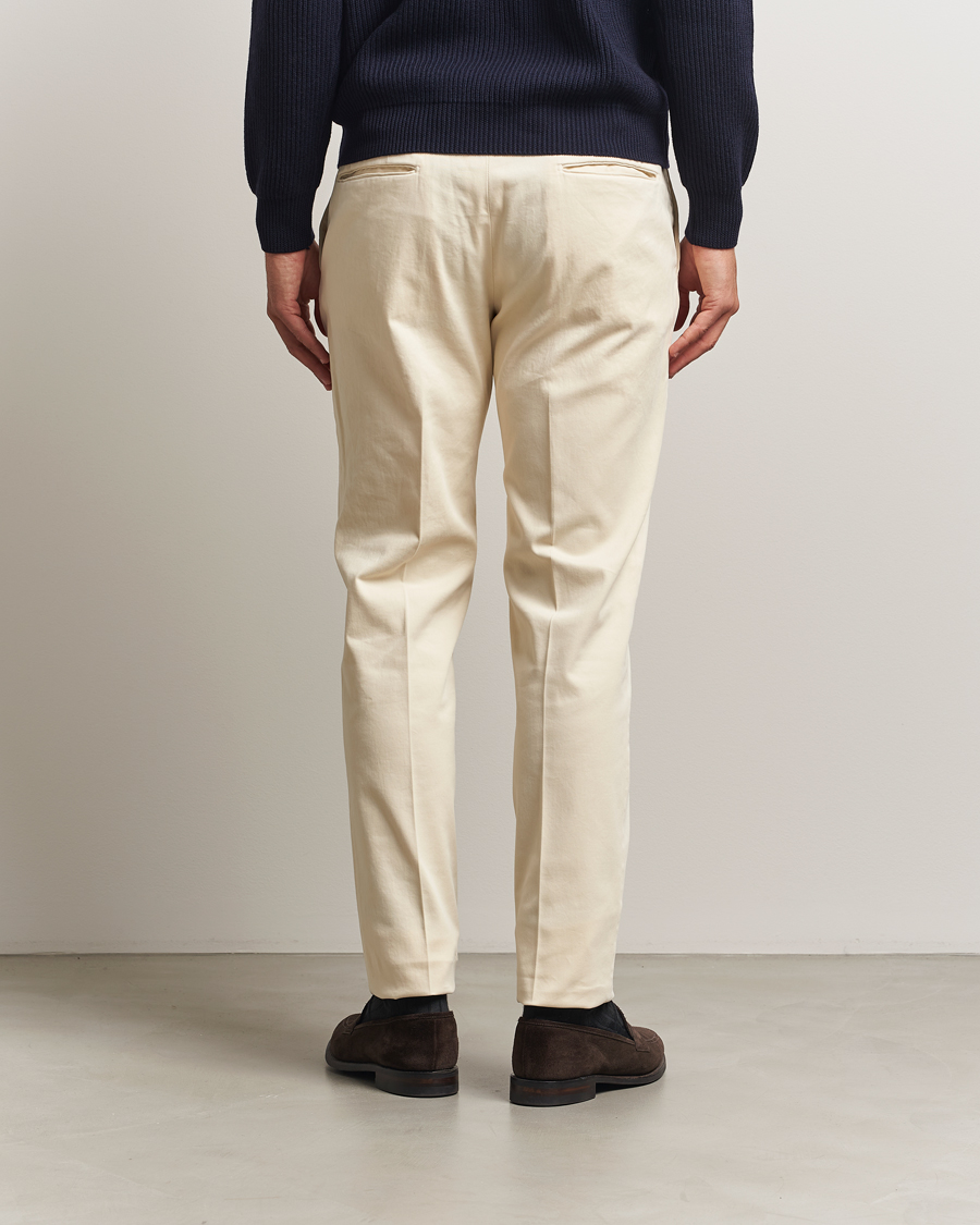 Homme | Pantalons | Incotex | Slim Fit Cotton Stretch Chinos Off White