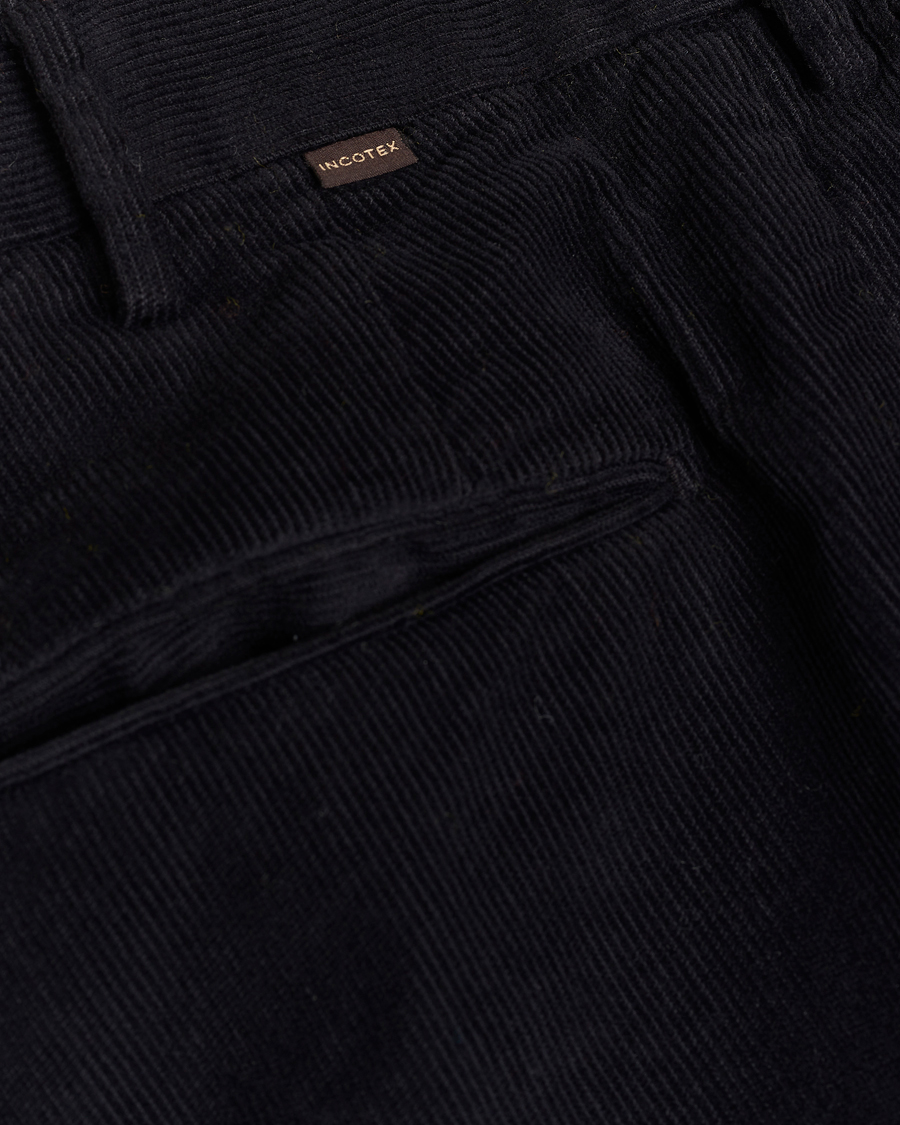 Homme | Pantalons | Incotex | Slim Fit Baby Corduroy Trousers Navy