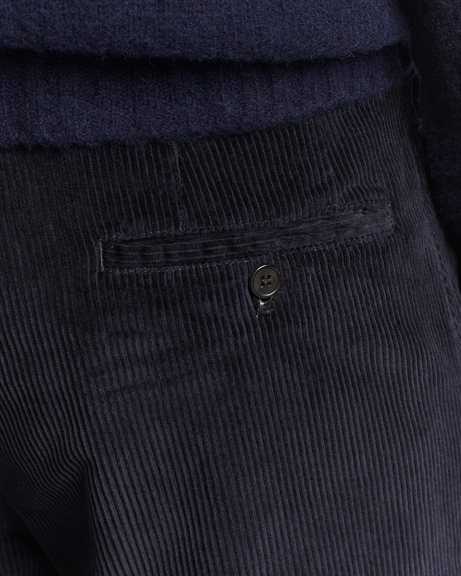 Homme | Pantalons | Incotex | Regular Fit British Corduroy Trousers Navy