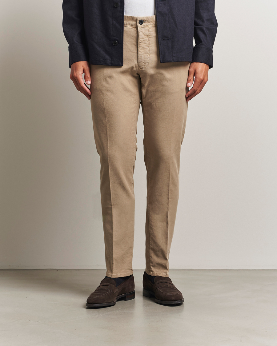 Homme | Pantalons | Incotex | Slim Fit Garment Dyed Slacks Beige