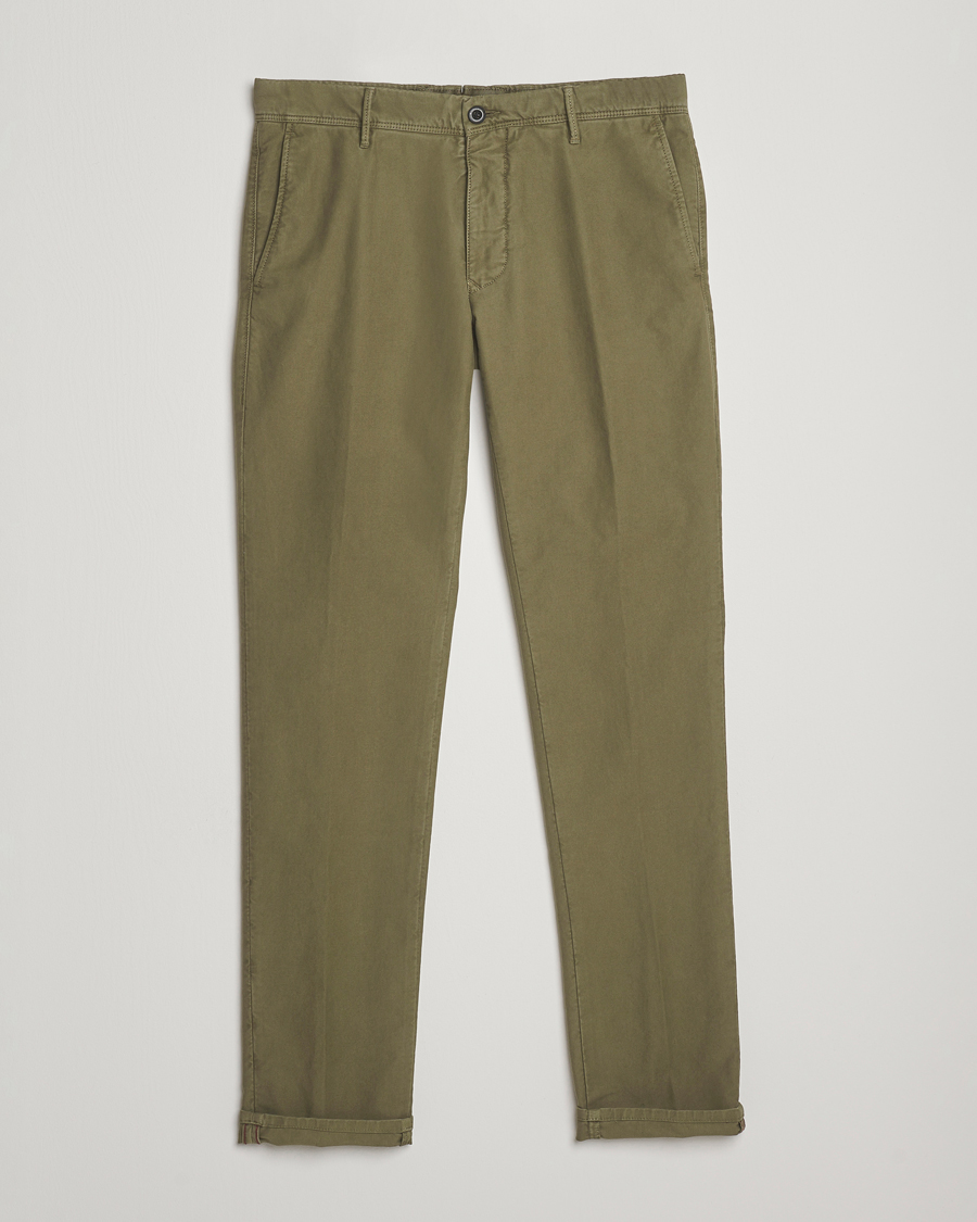 Homme | Pantalons | Incotex | Slim Fit Garment Dyed Slacks Green