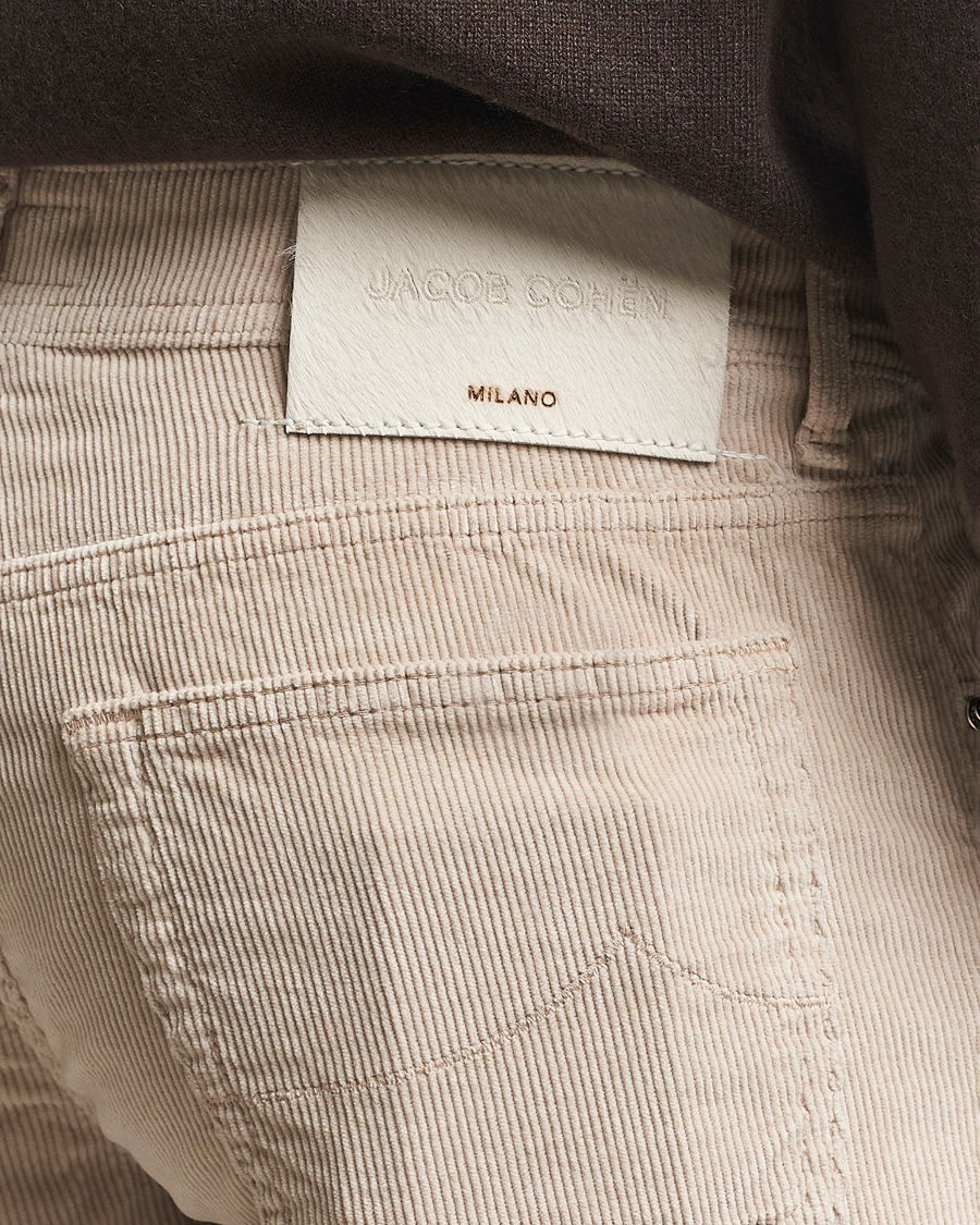 Homme | Pantalons | Jacob Cohën | Bard 5-Pocket Medium Corduroy Trousers Off White