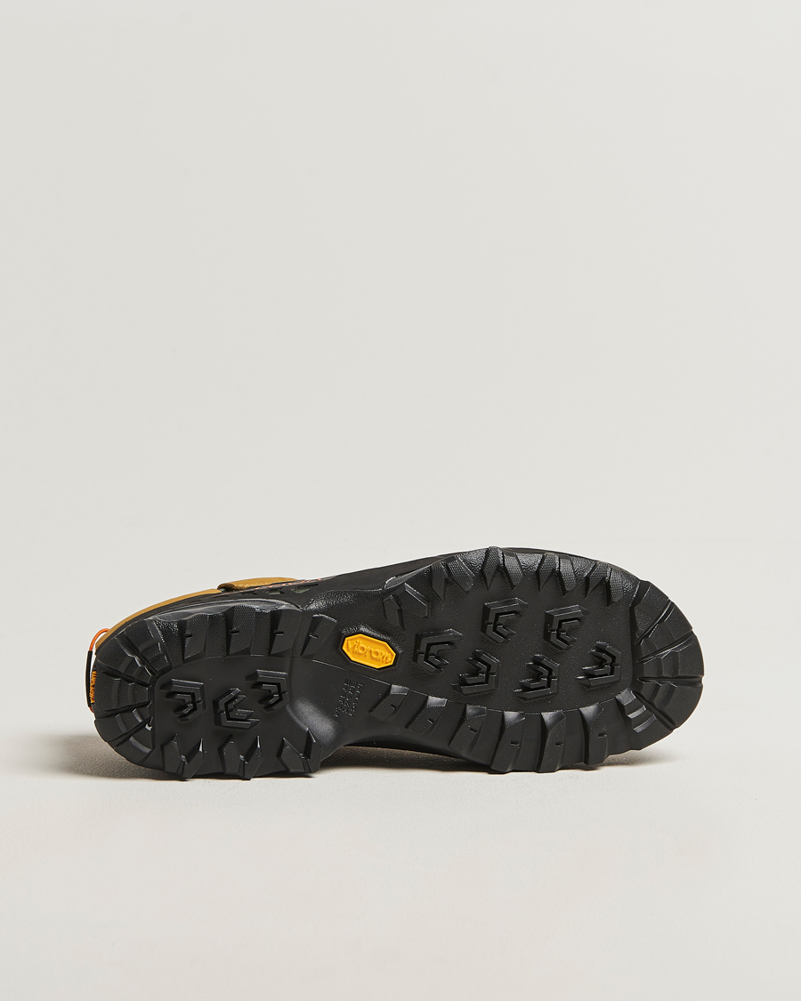 Homme | Chaussures de trail | La Sportiva | TX5 GTX Hiking Shoes Savana/Tiger