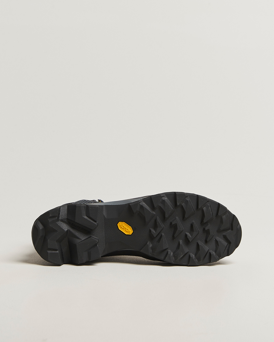 Homme | Bottes | La Sportiva | Aequilibrium GTX Hiking Boots Carbon/Jungle
