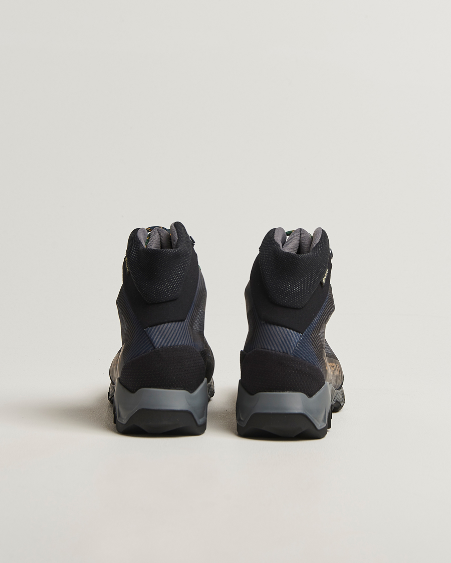 Homme | Bottes | La Sportiva | Aequilibrium GTX Hiking Boots Carbon/Jungle