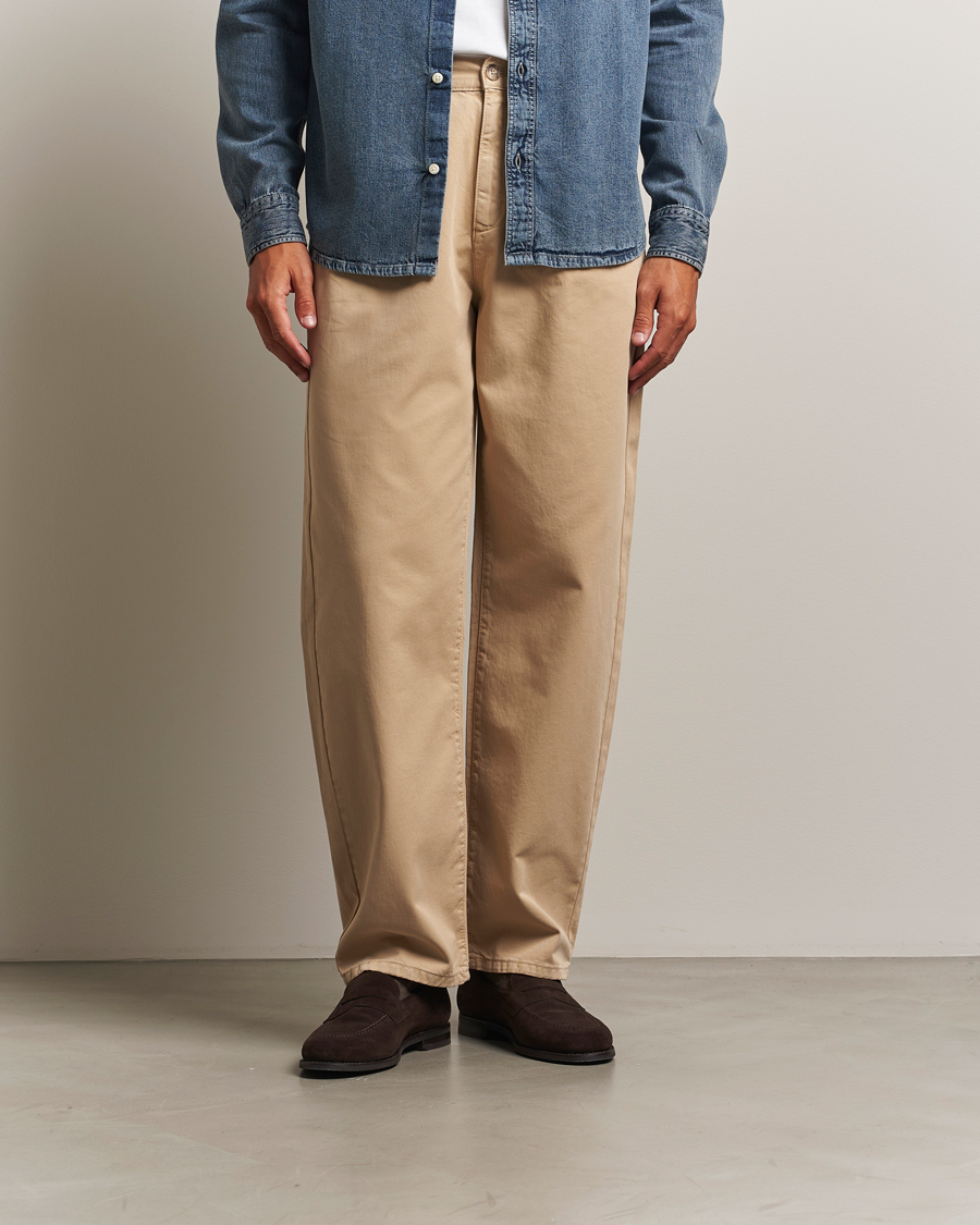 Homme | Pantalons | LES DEUX | Romeo Pleated Chino Pants Irish Cream