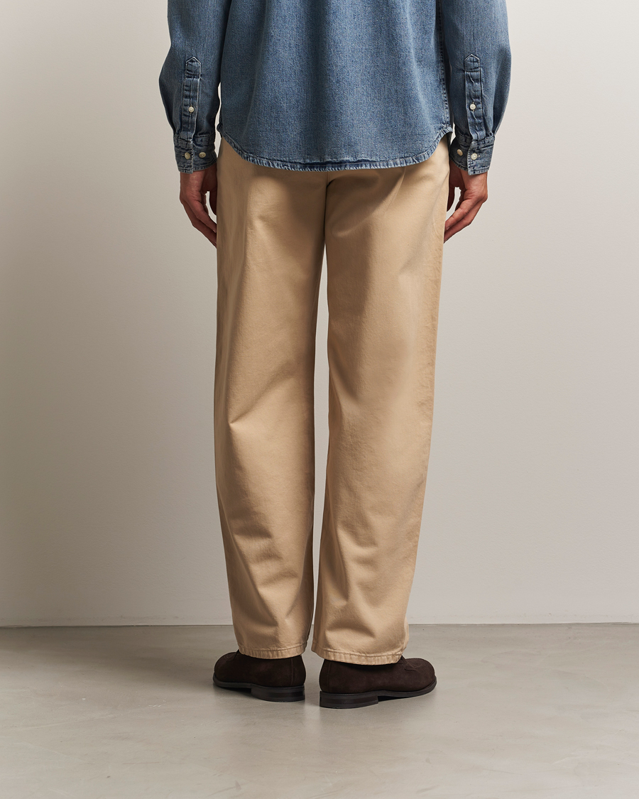 Homme | Pantalons | LES DEUX | Romeo Pleated Chino Pants Irish Cream