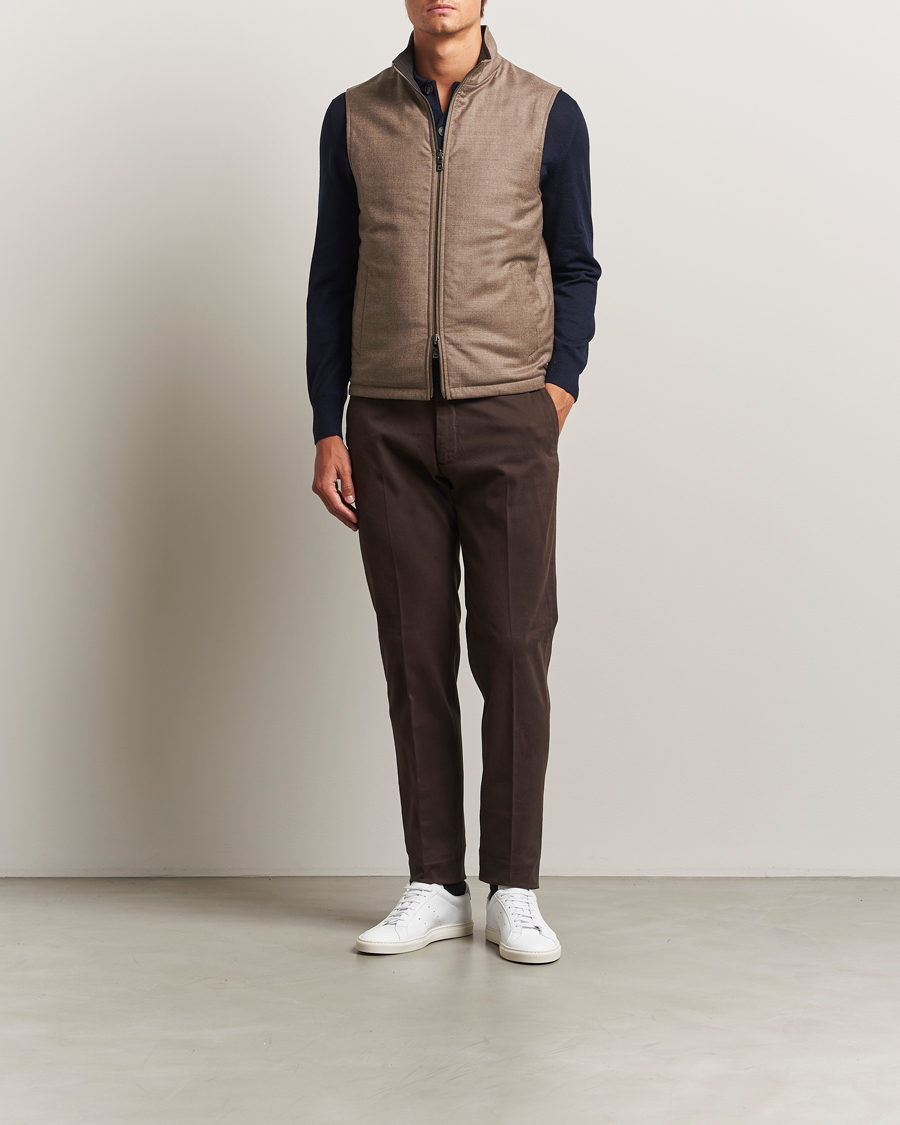 Homme | Gilets | Oscar Jacobson | Nylon/Wool Reversible Vest Brown