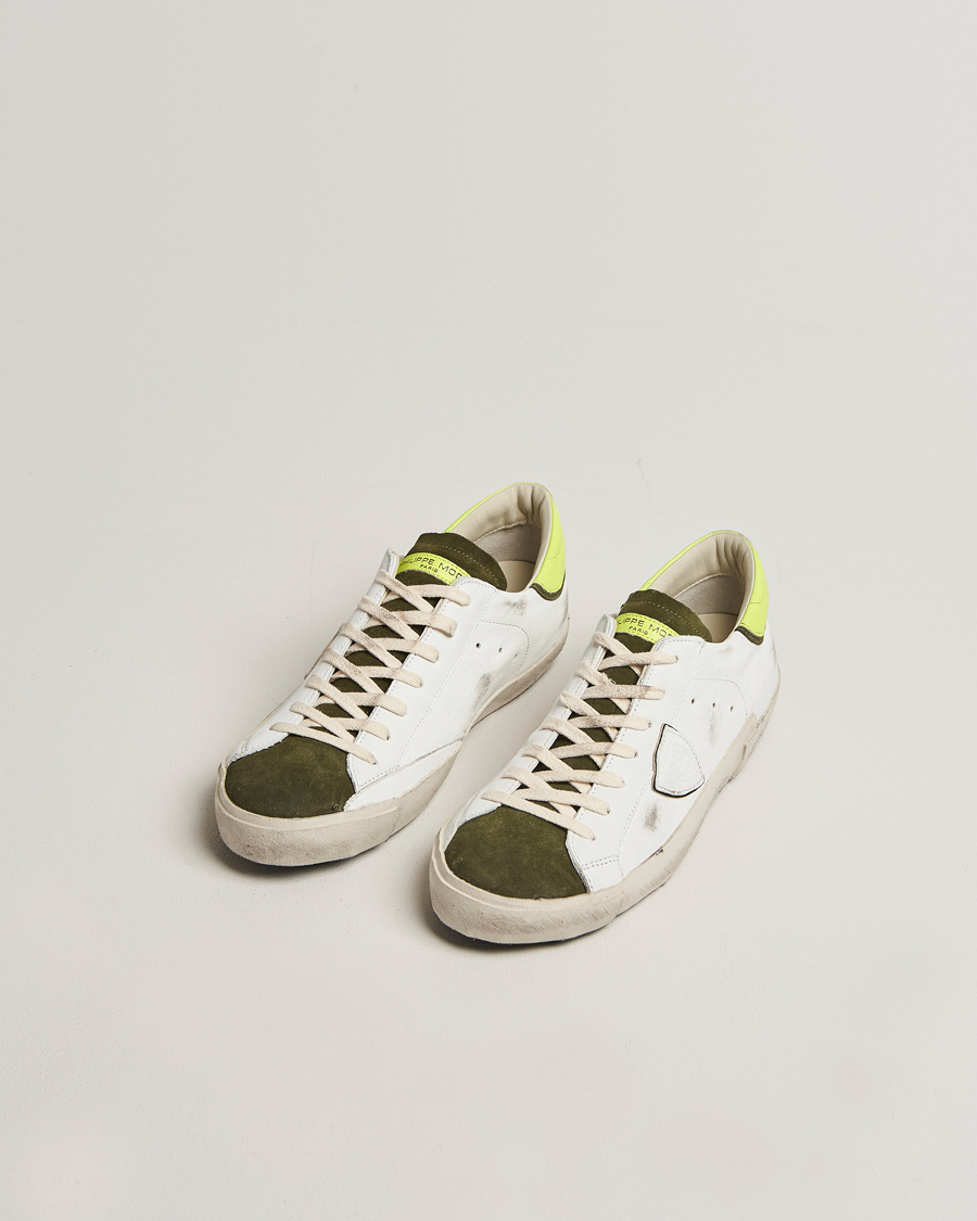 Homme | Philippe Model Prsx Low Top Vintage Mix Leather Sneakers White/Military | Philippe Model | Prsx Low Top Vintage Mix Leather Sneakers White/Military
