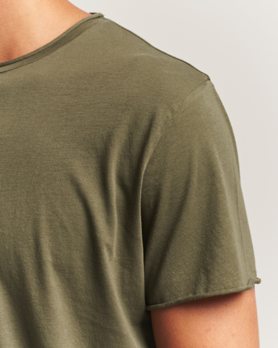 Homme | T-shirts | Filippa K | Roll Neck Crew Neck T-Shirt Dark Olive