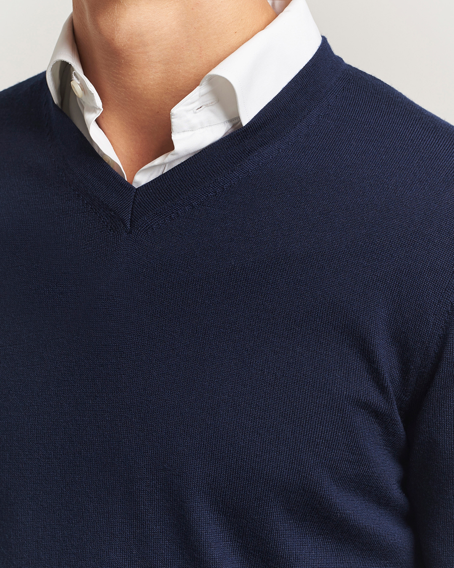 Homme | Pulls Et Tricots | Charles Tyrwhitt | Pure Merino V-Neck Jumper Navy
