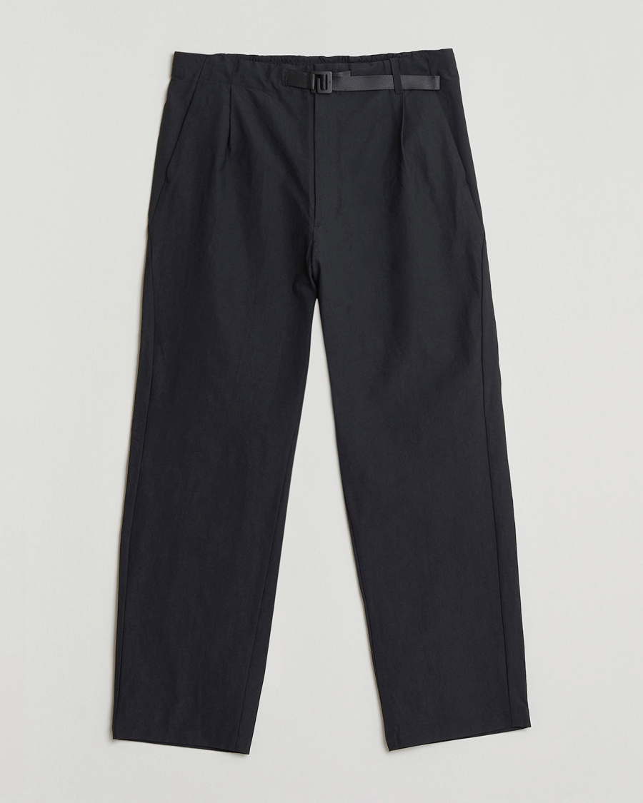 Homme | Pantalons | Goldwin | One Tuck Tapered Pants Black