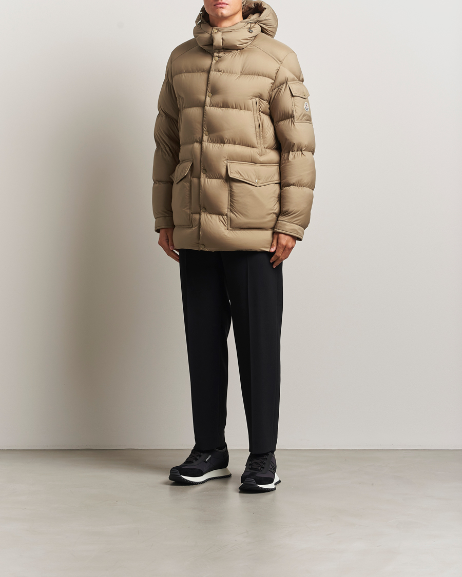 Homme | Manteaux Et Vestes | Moncler | Bretagne Down Parka Beige