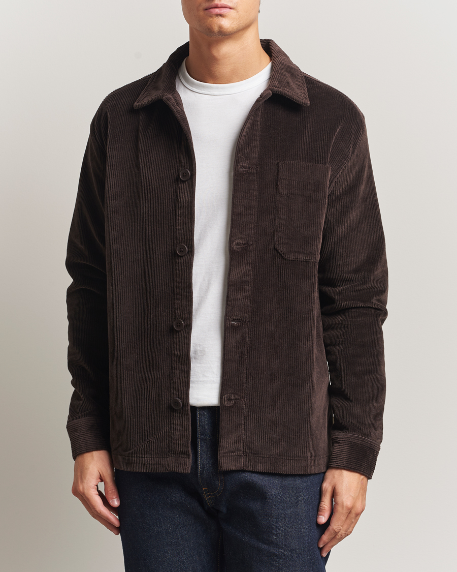 Homme | Chemises | KnowledgeCotton Apparel | Cotton Corduroy Overshirt Chocolate