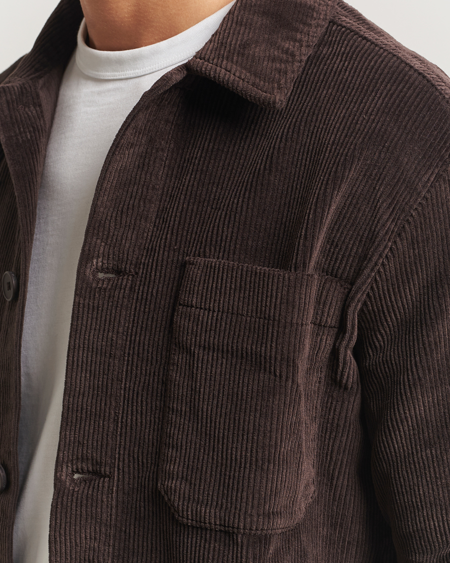 Homme | Chemises | KnowledgeCotton Apparel | Cotton Corduroy Overshirt Chocolate