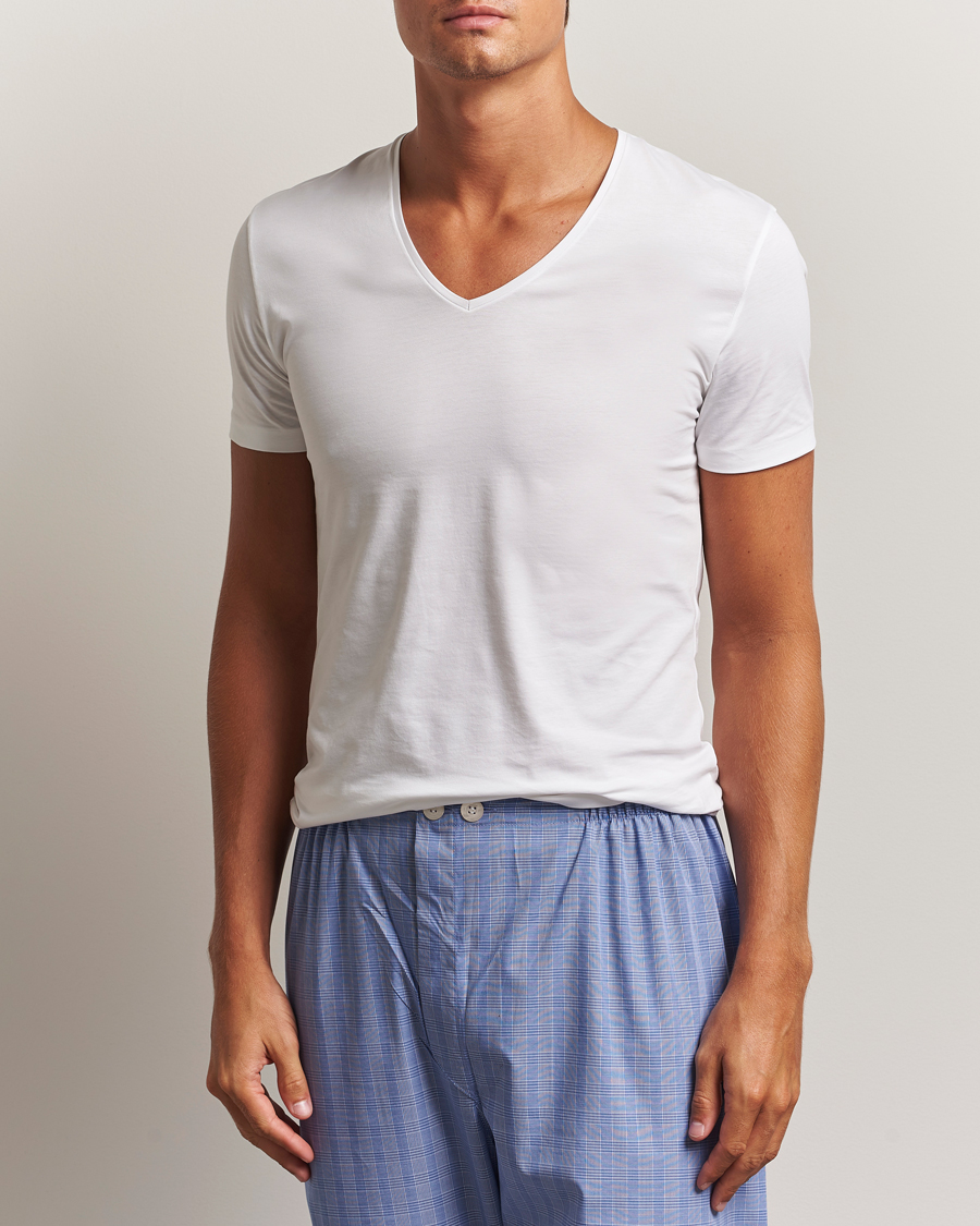 Homme | T-shirts | Derek Rose | Pima Cotton V-Neck T-Shirt White