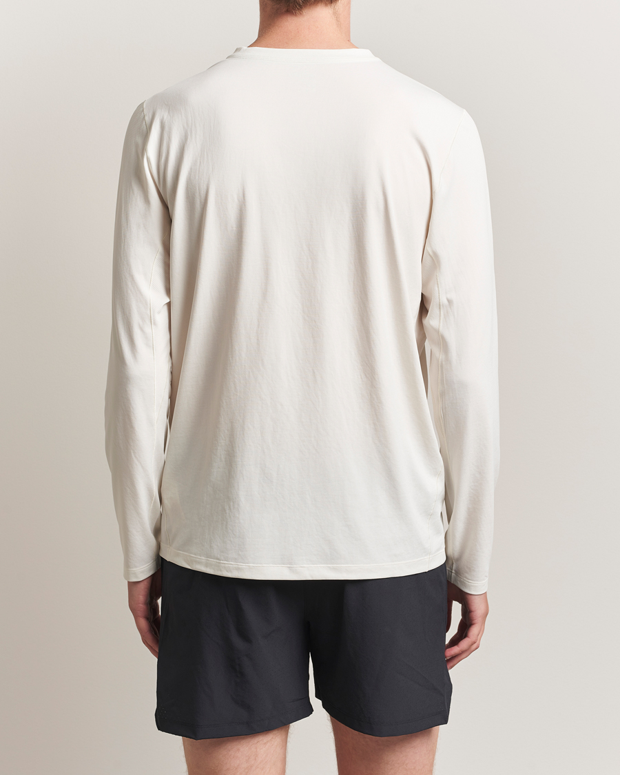 Homme | T-shirts | Arc'teryx | Cormac Long Sleeve T-Shirt Arctic Silk Heather
