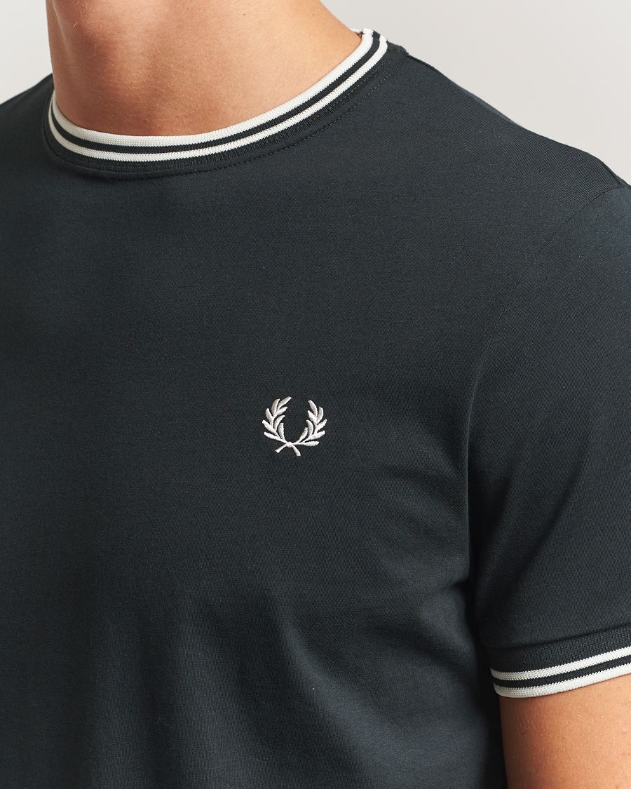 Homme | T-shirts | Fred Perry | Twin Tipped T-Shirt Night Green
