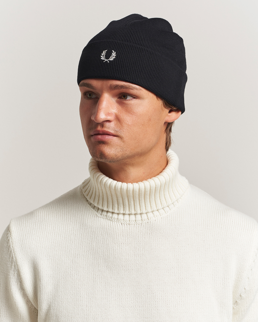 Homme | Fred Perry Merino Wool Beanie Black | Fred Perry | Merino Wool Beanie Black