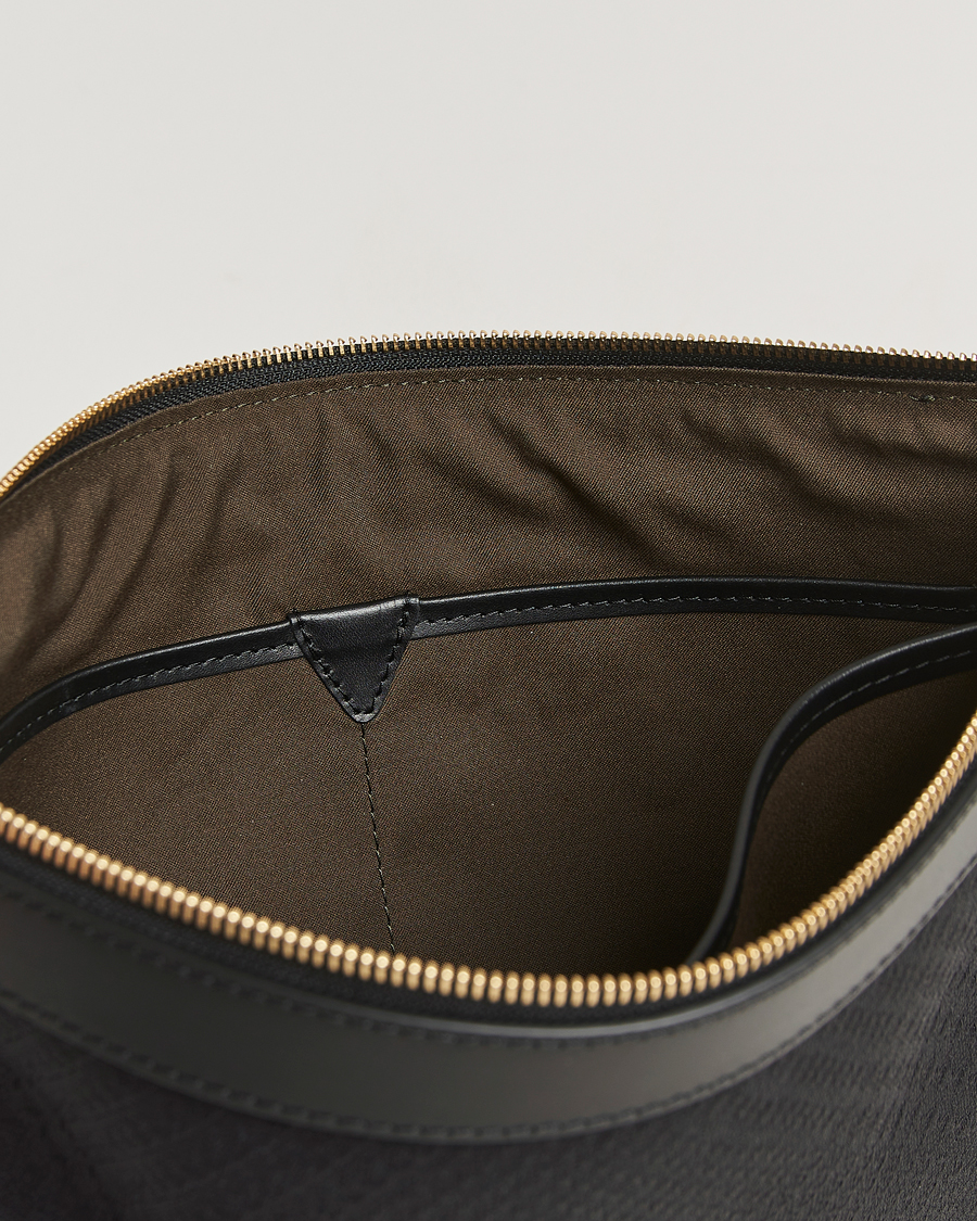 Homme | Sacs | Mismo | M/S Nylon Pouch Large Haptic Black/Black