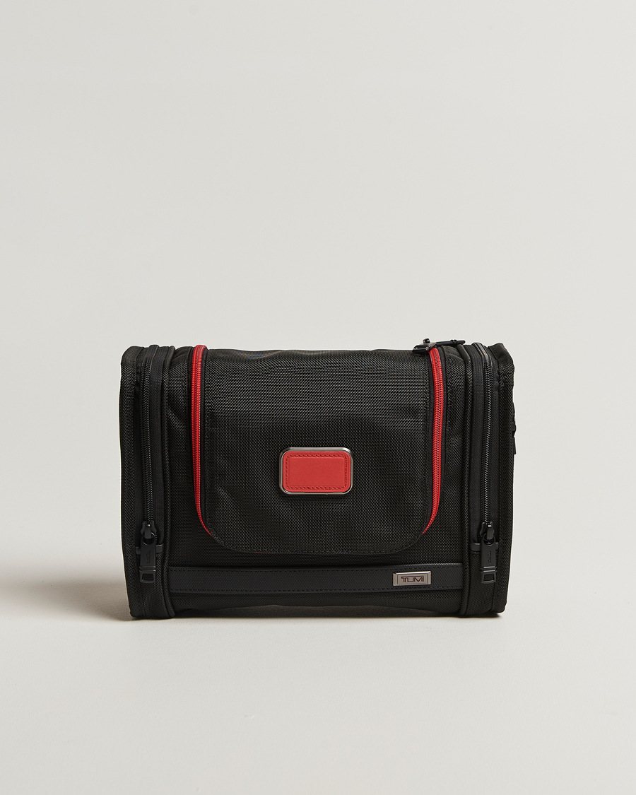 Homme | TUMI Alpha 3 Hanging Travel Kit Black/Red | TUMI | Alpha 3 Hanging Travel Kit Black/Red