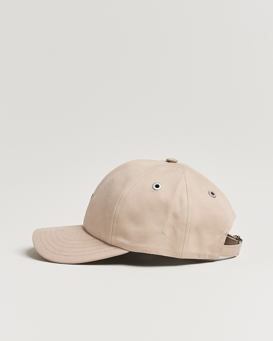 Homme | AMI Black Heart Logo Cap Cafe Creme | AMI | Black Heart Logo Cap Cafe Creme