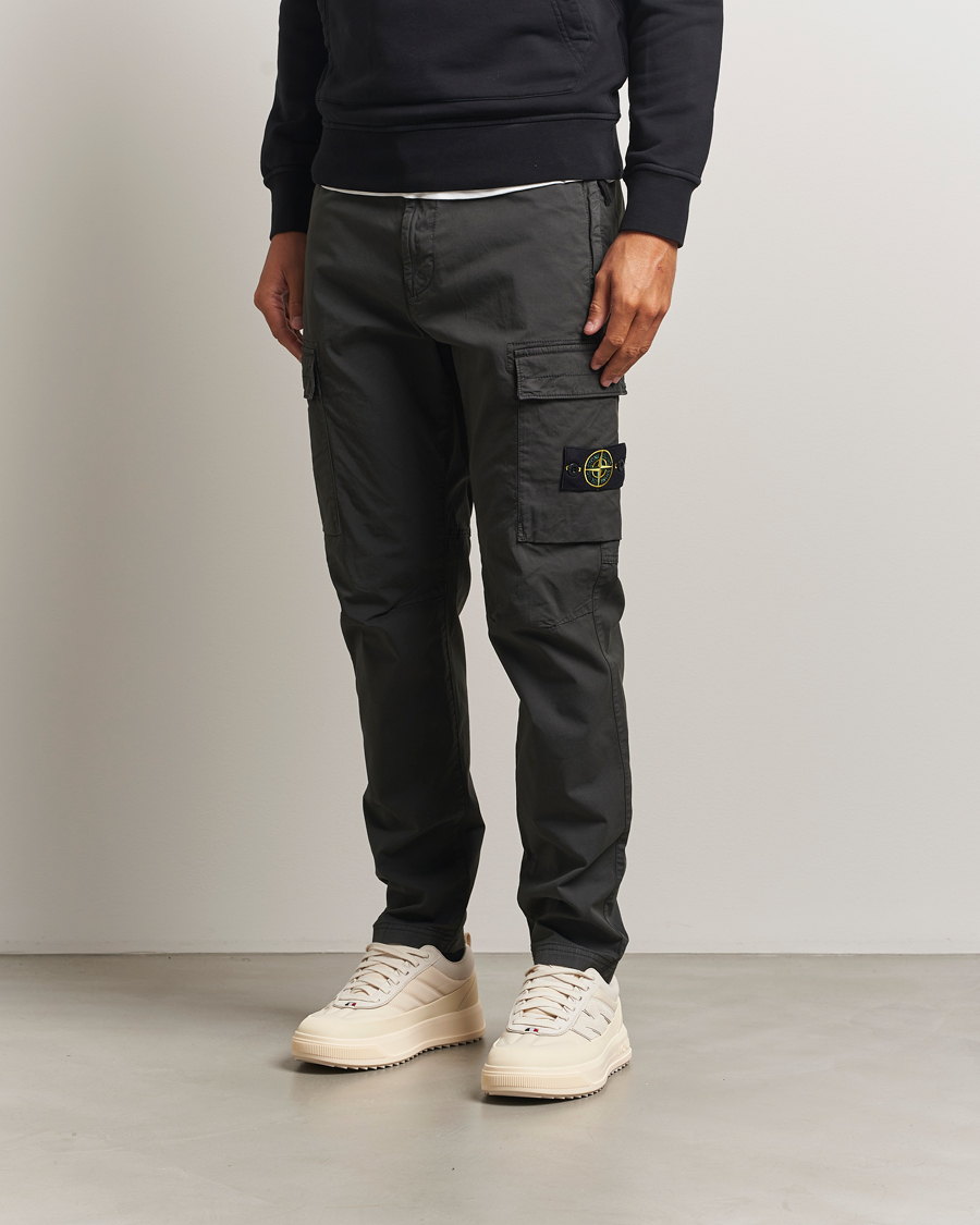 Homme | Pantalons | Stone Island | Supima Cotton Stretch Cargo Trousers Lead Grey
