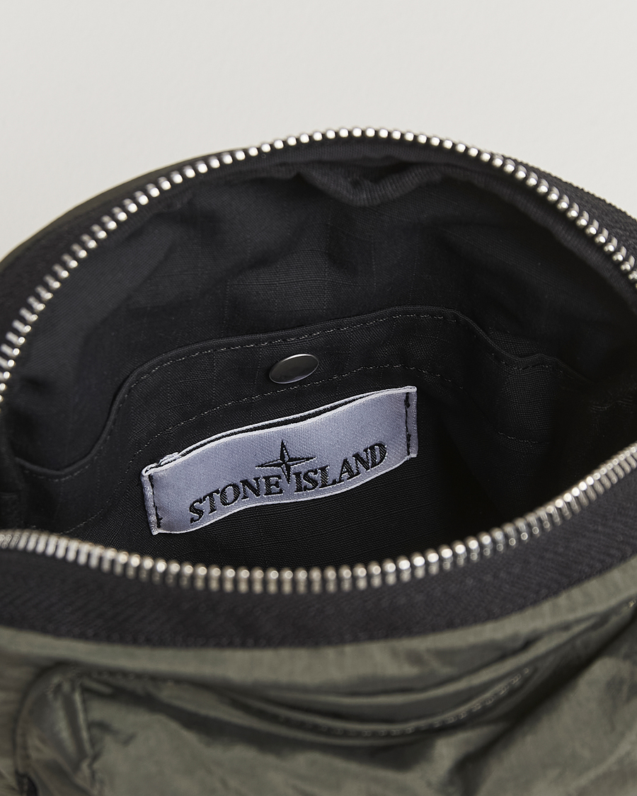Homme | Stone Island Nylon Metal Shoulder Pouch Musk | Stone Island | Nylon Metal Shoulder Pouch Musk