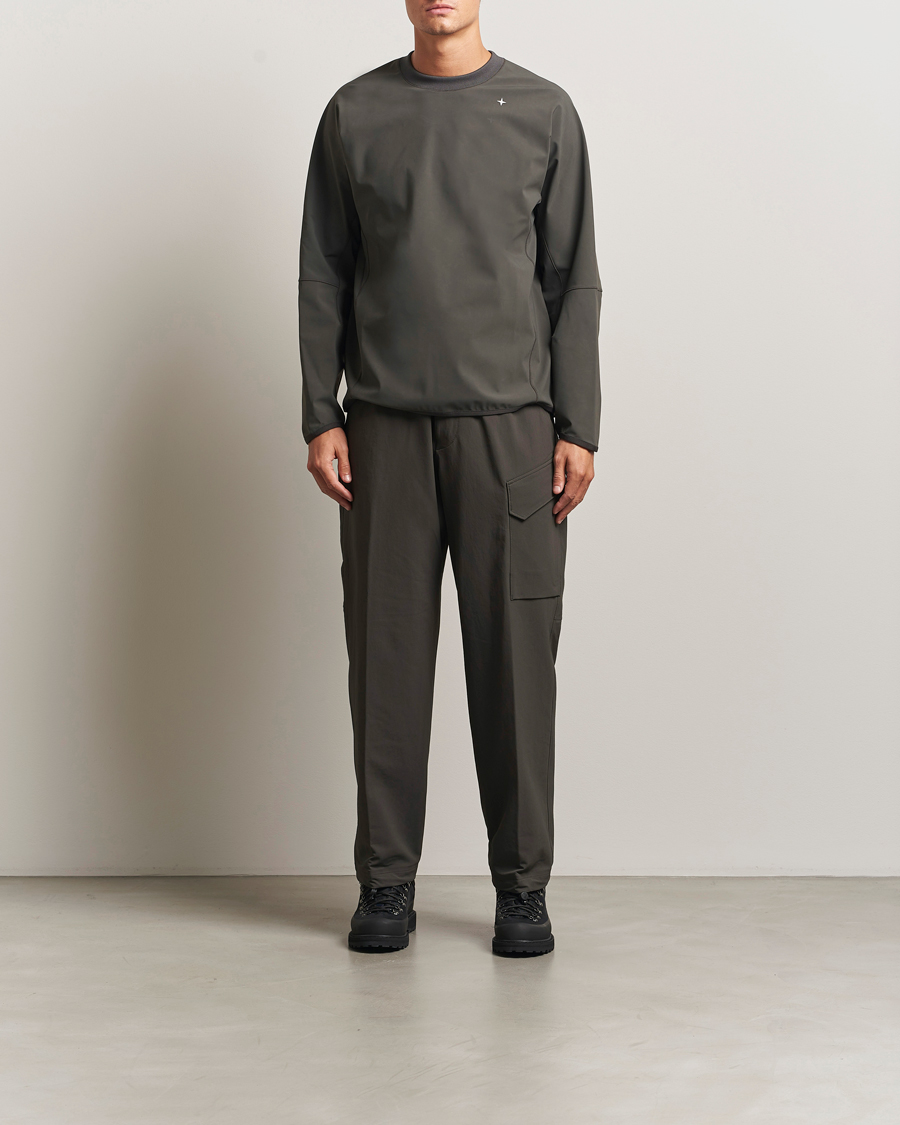 Homme | Pantalons | Stone Island | Stellina Nylon Stretch Cargo Joggers Lead Grey