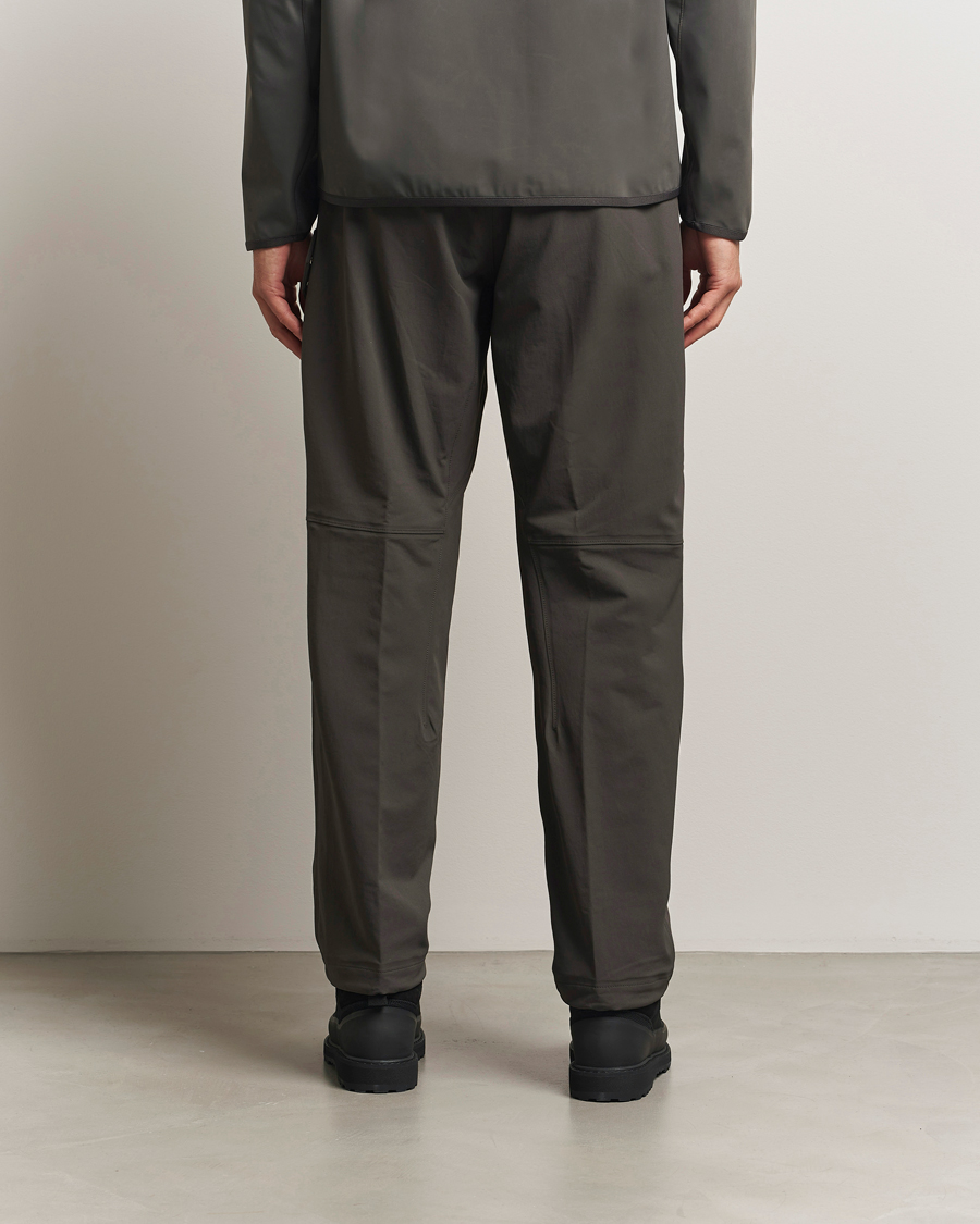 Homme | Pantalons | Stone Island | Stellina Nylon Stretch Cargo Joggers Lead Grey