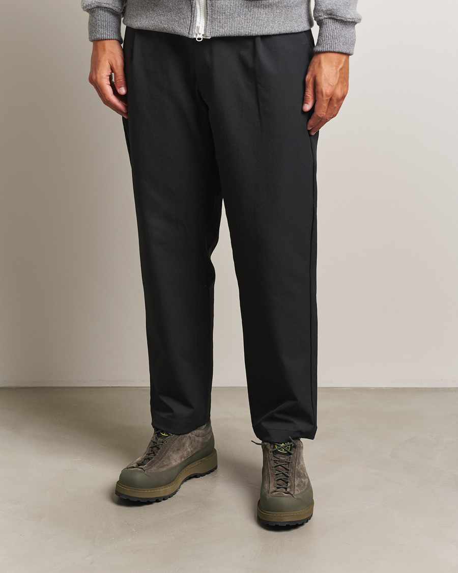 Homme | Baskets | Stone Island | Low Top Suede Sneakers Military Green