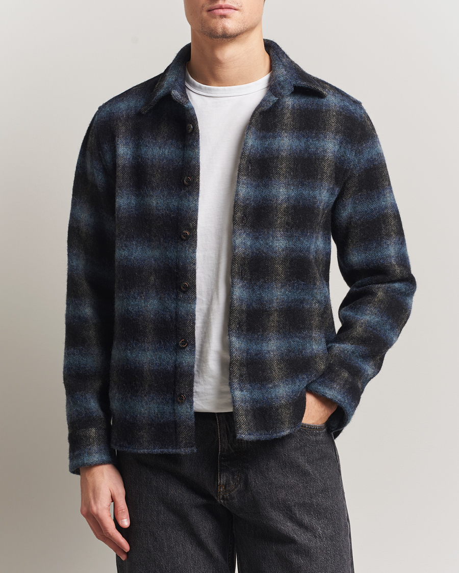 Homme | Chemises | Peregrine | Moon Wool Check Overshirt Navy