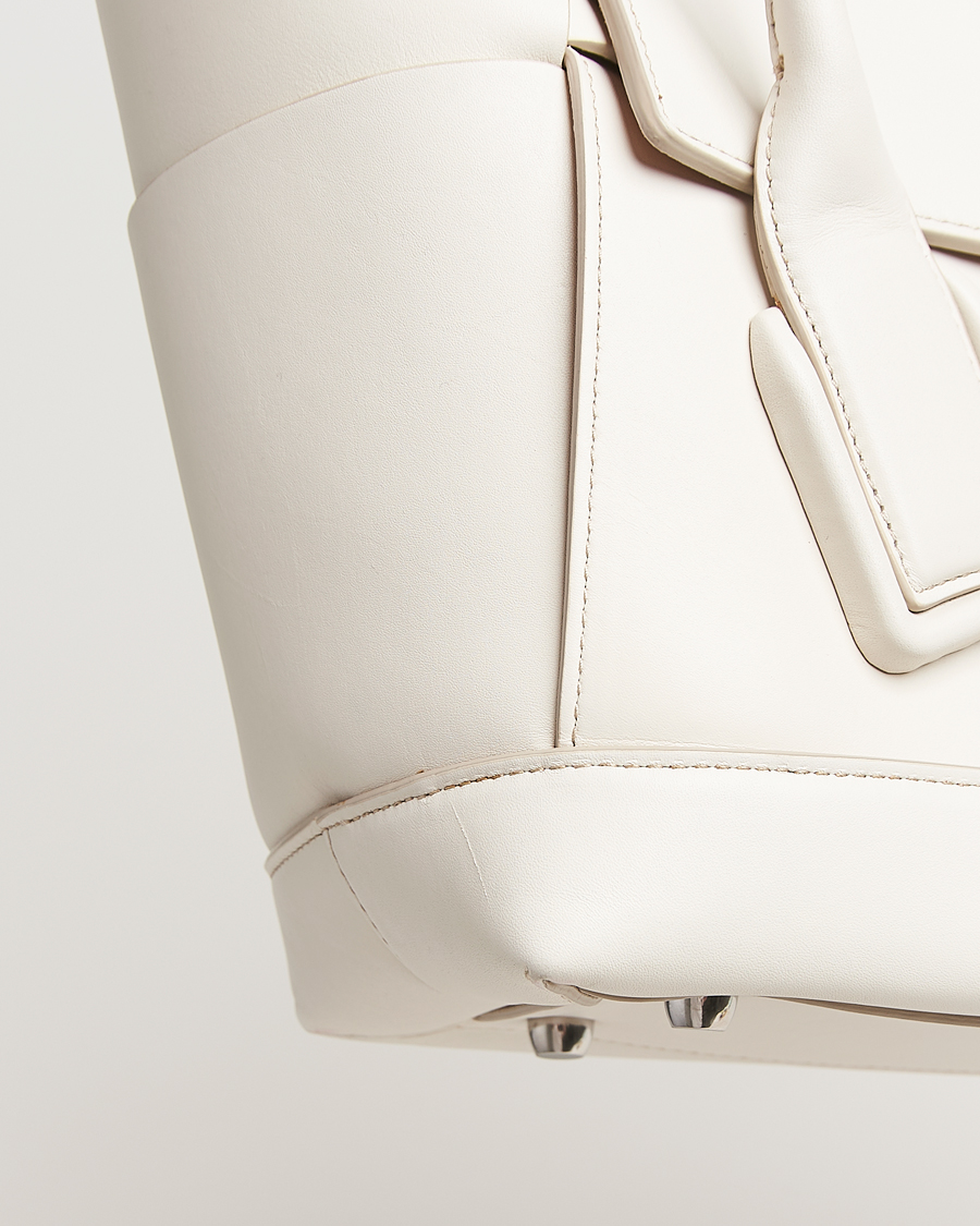 Homme | Bottega Veneta Pre-Owned Intrecciato Arco Small White | Bottega Veneta Pre-Owned | Intrecciato Arco Small White