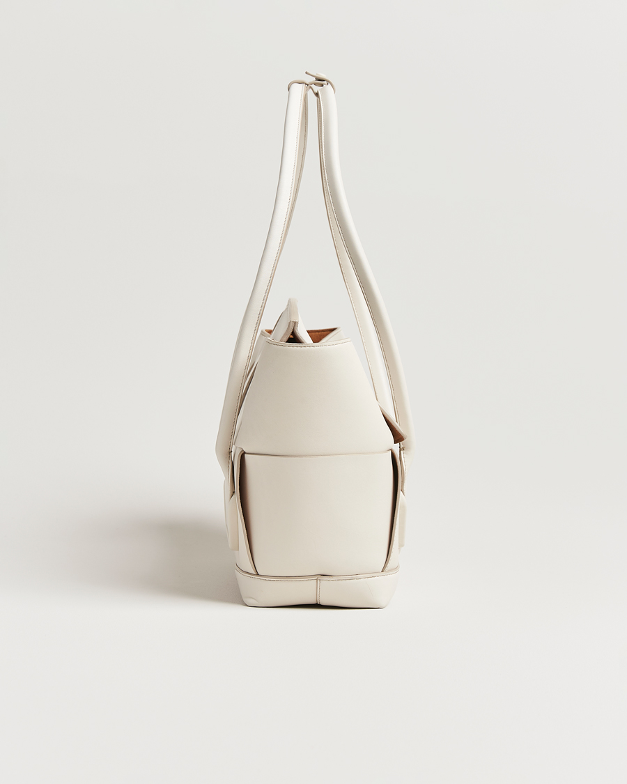 Homme | Bottega Veneta Pre-Owned Intrecciato Arco Small White | Bottega Veneta Pre-Owned | Intrecciato Arco Small White