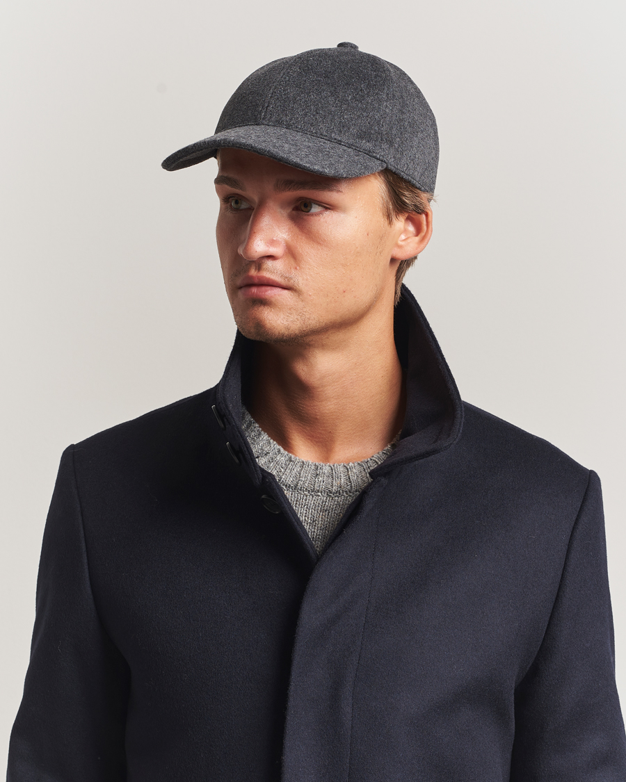 Homme | Tiger of Sweden Hent Wool/Cashmere Cap Dark Grey Melange | Tiger of Sweden | Hent Wool/Cashmere Cap Dark Grey Melange